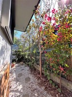 庭　拘りの植栽で世田谷区内にありながら、お庭でプライベートな空間が楽しめます　敷地面積が40坪を越えているからこその贅沢なスペースです
