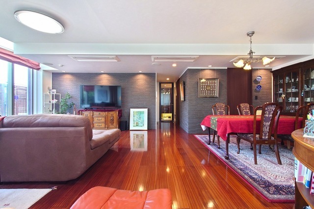 リビングダイニング