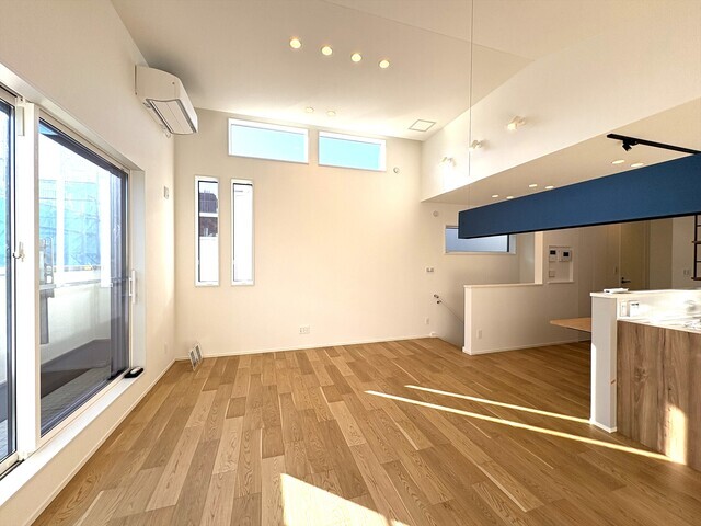 リビングダイニング