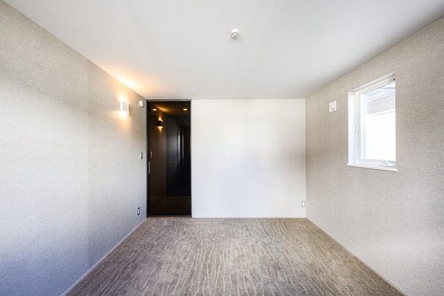 １階7.7帖サービスルーム