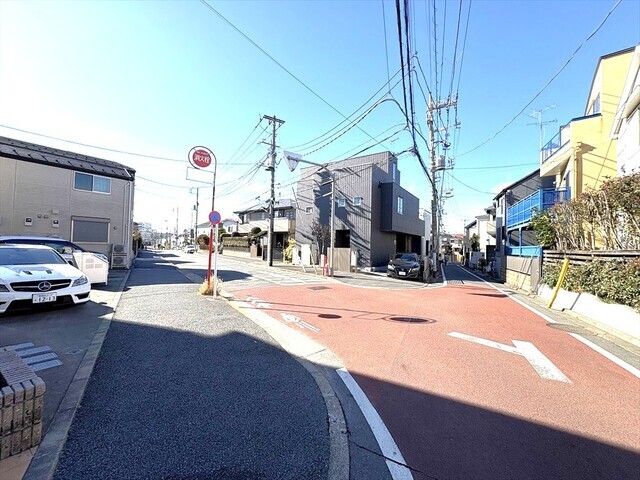 現地前面道路４m南