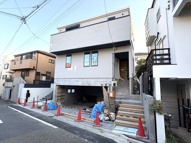 現地写真　まもなく完成、内覧可能お気軽にご連絡ください。