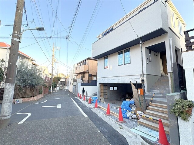 前面5.45M公道に9.61M面する