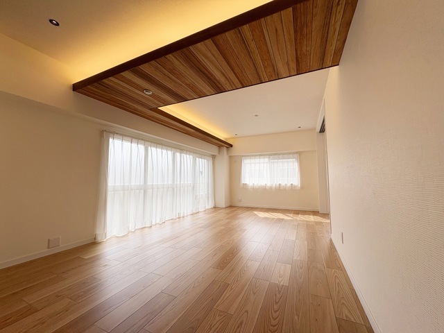 リビングダイニング