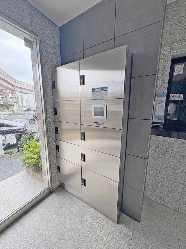 宅配ボックス